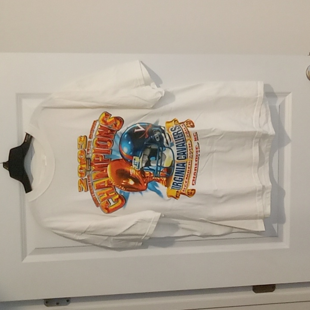 UVA 2003 Bowl Victory Tshirt